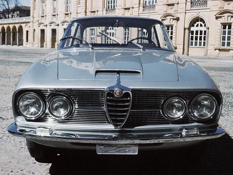  Alfa Romeo 2600 Sprint (106) 1962 года  (фото 8 из 18)